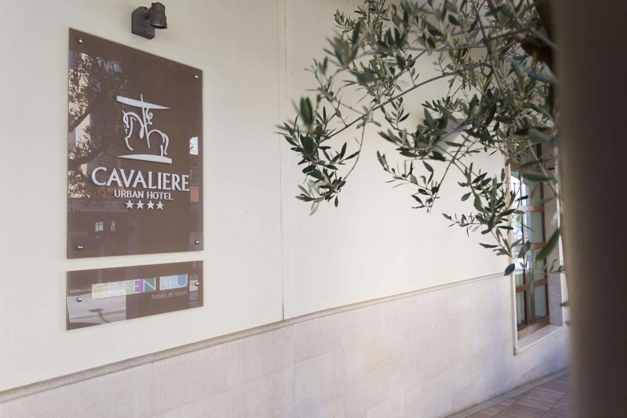 Hotel Cavaliere Ночі Екстер'єр фото